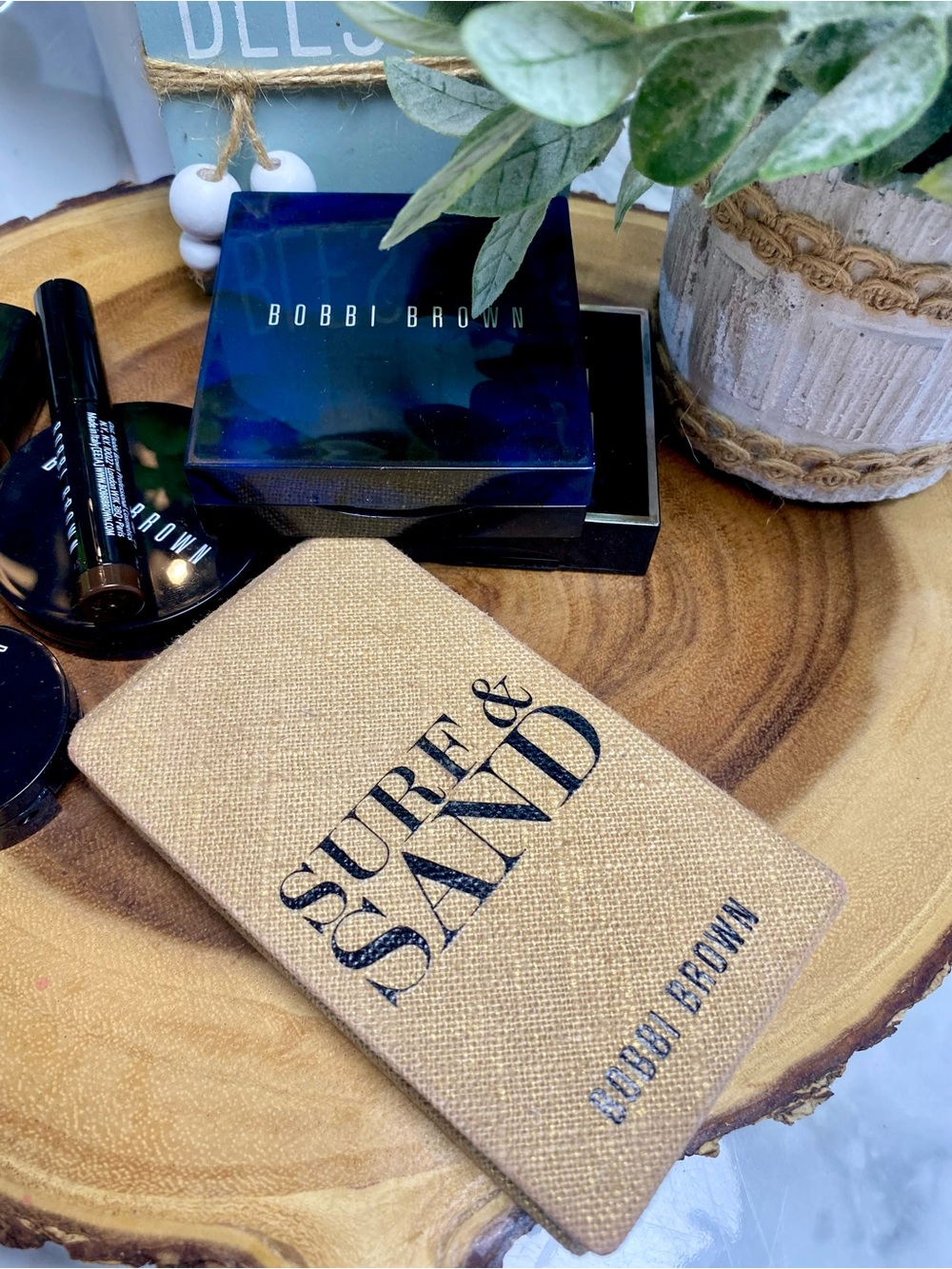*RARE* Bobbi Brown Surf & Sand Burlap Eyeshadow Palette